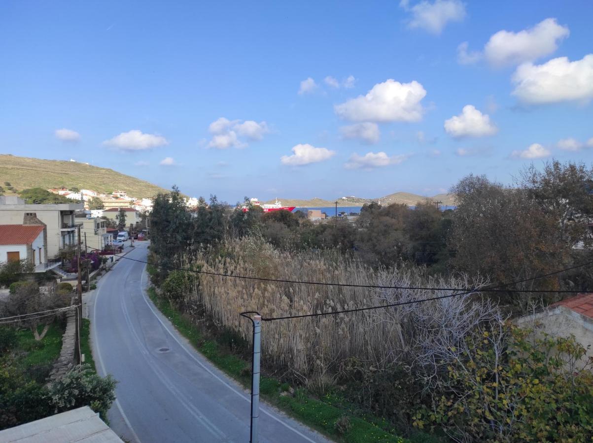 Kea Island Appartement Korissia  Buitenkant foto